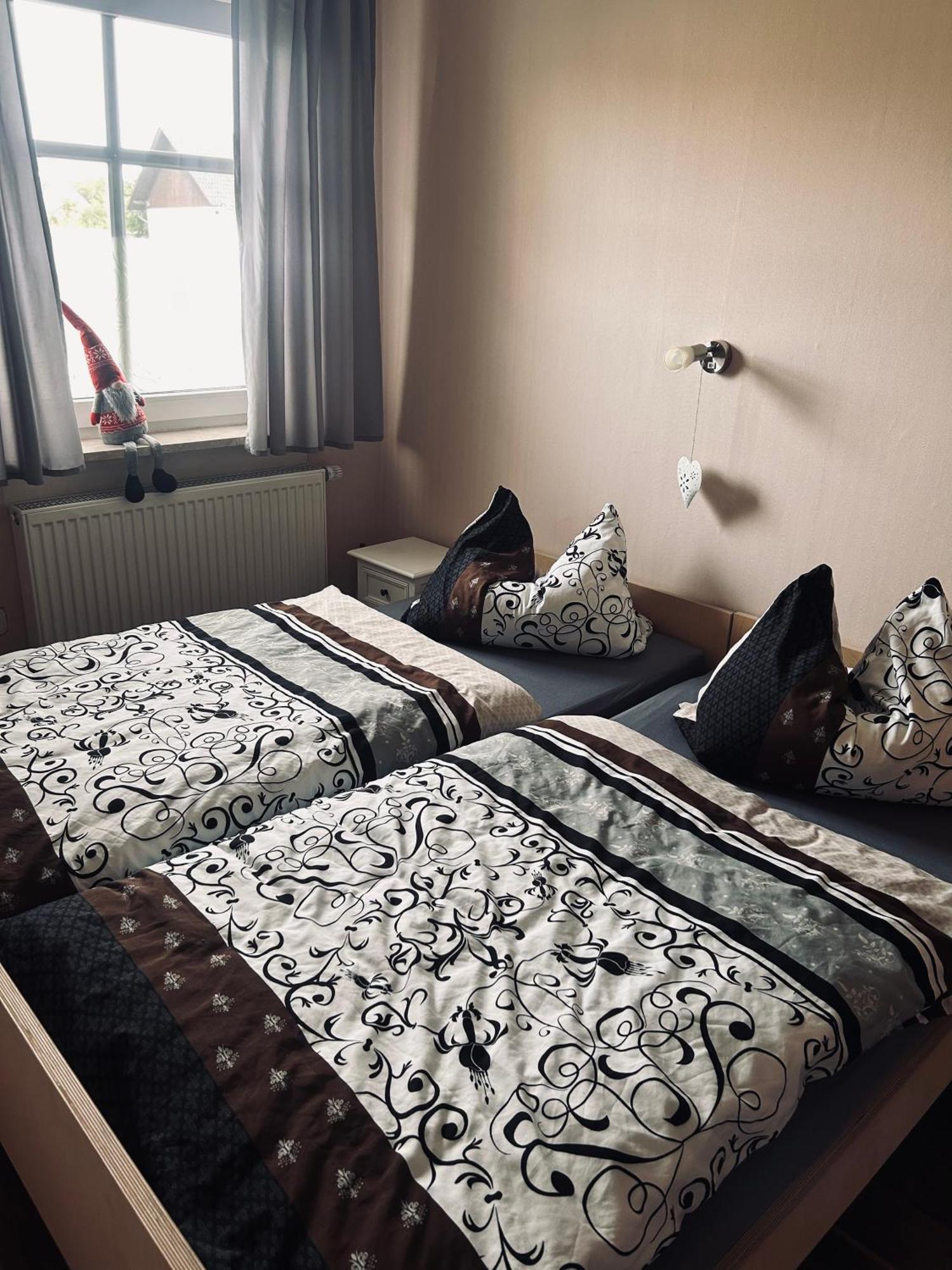 Ferienwohnung Langes Freiensteinau Zewnętrze zdjęcie
